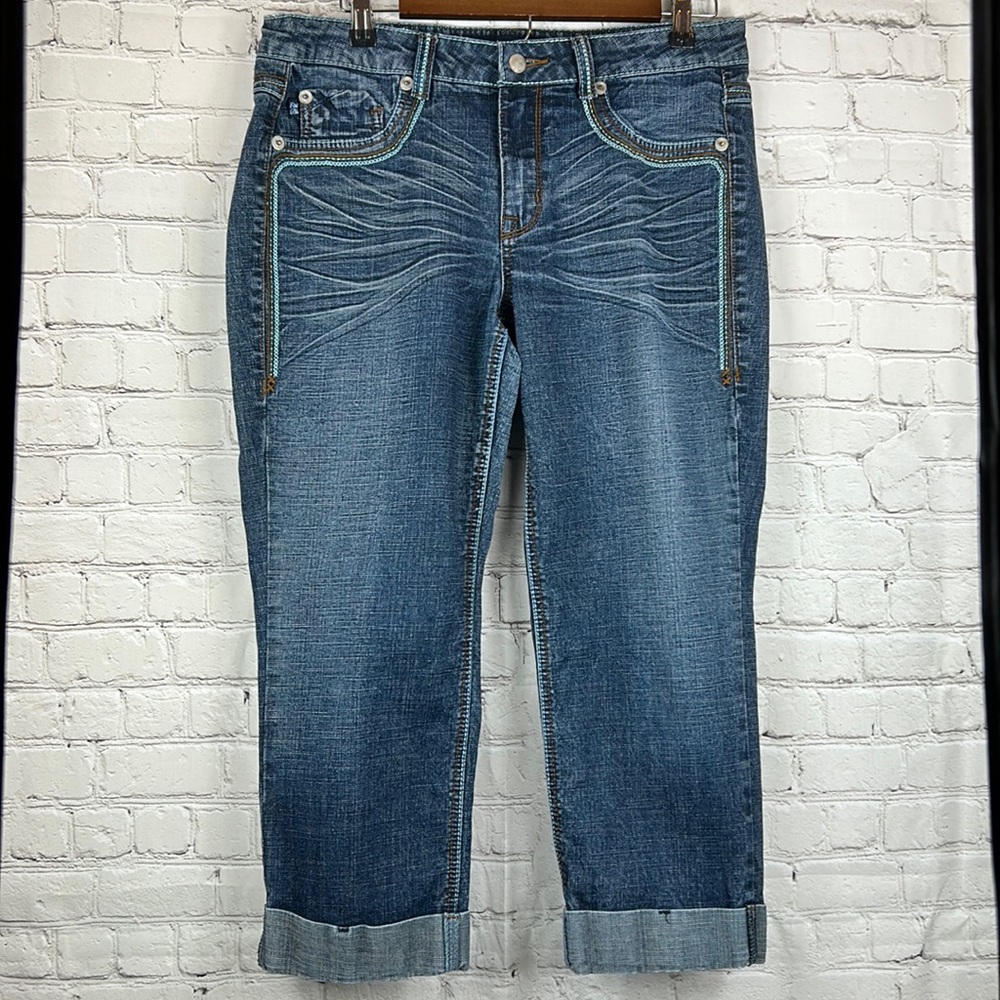 Distressed Denim Capris Womens 12 Missy Flap Back Pockets Sewn Cuff